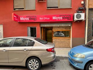 Lloguer Local Comercial a Carrer del doctor fleming 10. Local comercial
