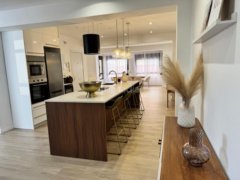 Foto ccfbdd15-5f89-46ae-8208-5be4d0a7a6c8. Flat in carrer carlos sarthou 36 in Piscinas Villarreal / Vila - real