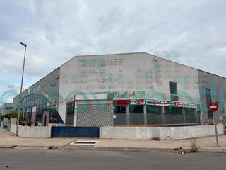 Lloguer Nau industrial a Avinguda d' hìjar 34. Nave industrial para alquilar