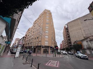Etagenwohnung  Carrer de méndez núñez. C/ mendez nuñez esquina ronda mijares