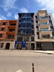 Lloguer Pis a Carrer de miquel servet 5. Estudio en alquiler