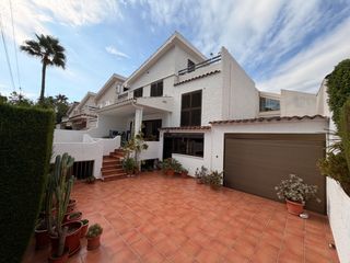Casa aparellada a Voramar