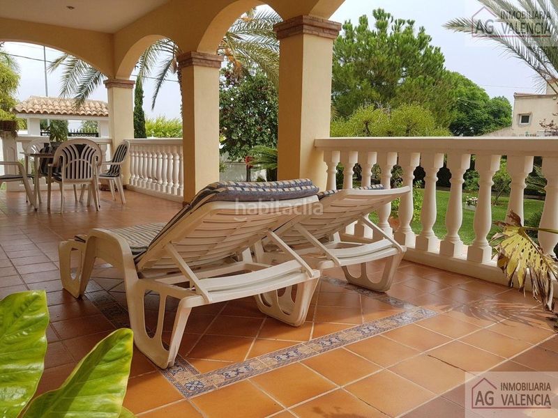 Foto 13c6ebc7-20f1-488d-b9a8-c5dc5c7668c7. Xalet amb calefacció aparcament piscina a Picassent