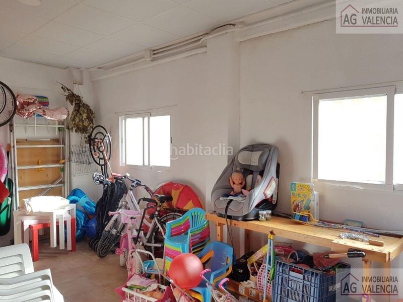 Foto 728ac5fd-f6cf-4c96-8ccc-048f34563763. Xalet amb calefacció aparcament piscina a Picassent