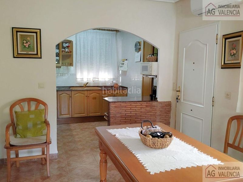 Foto c9a4d7ad-3b6d-4c94-9696-ec44607b70f6. Xalet amb calefacció aparcament piscina a Picassent