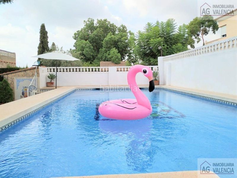 Foto cddecaee-9e02-4aa3-b3c1-fb3070cd84ad. Xalet amb calefacció aparcament piscina a Picassent