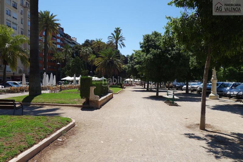 Foto e966fd78-a01a-4985-971b-2b2e906d4f33. Parking coche en alameda 20 garaje en Mestalla Valencia