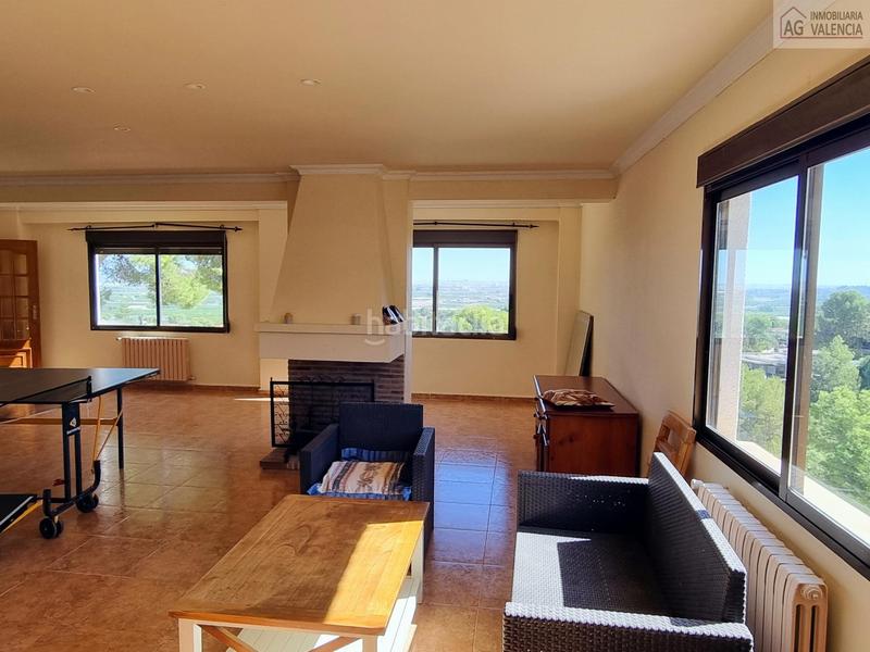 Foto 363fd435-e293-4d95-b267-0b52b092af75. Chalet con riscaldamento parcheggio piscina in Sierra Perenchiza-Cumbres de Calicanto-Sto Domingo Chiva