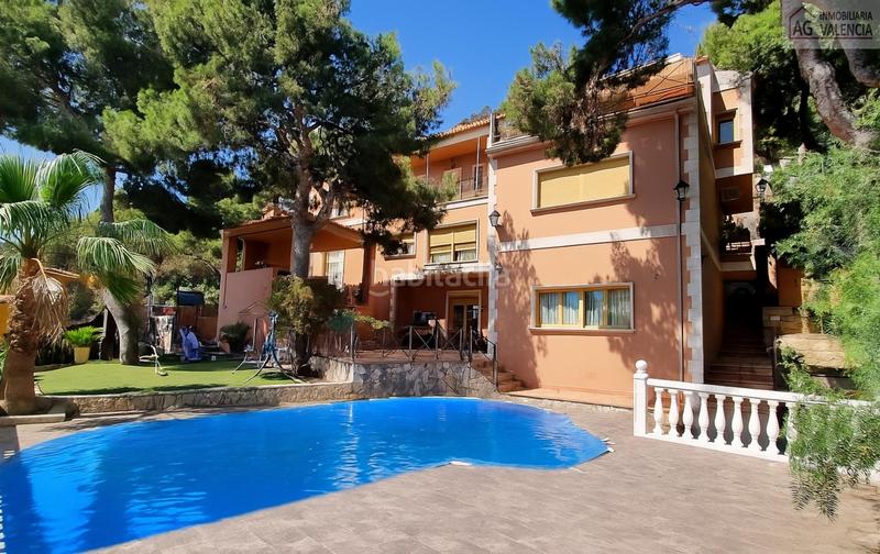 Foto 03011daf-d8be-4381-96a0-0e22db34bfd1. Chalet with heating parking pool in Centro-El Castillo Sagunt