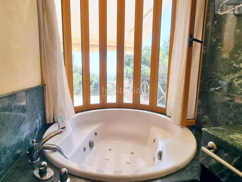 Foto 2fc0e9c9-1d80-4643-8789-235f3fa53470. Chalet with heating parking pool in Centro-El Castillo Sagunt