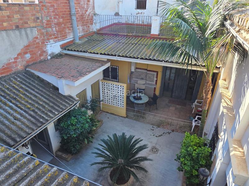 Foto 663eb81a-b2d0-48e7-bd17-91ccc4869a45. Casa amb aparcament a Bonrepòs i Mirambell