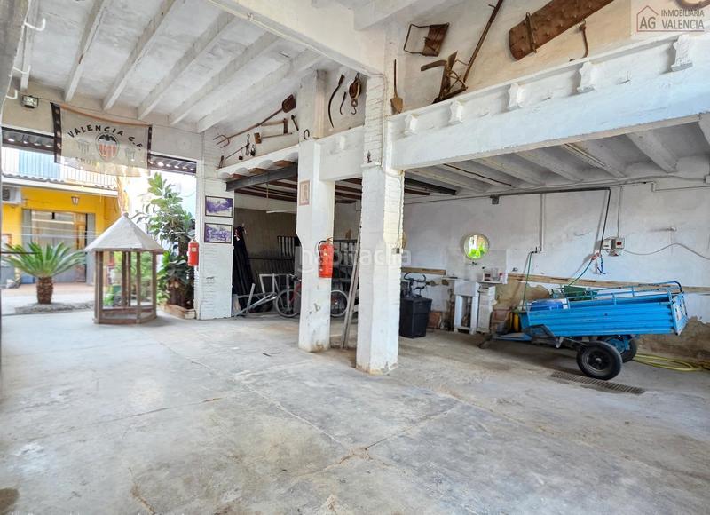 Foto af63ed7a-8aed-49bb-ad05-55e633c19203. Casa amb aparcament a Bonrepòs i Mirambell