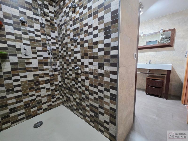 Foto 922eb124-b83a-4840-ba76-5ccfac4c0426. Pis a Torrefiel Valencia