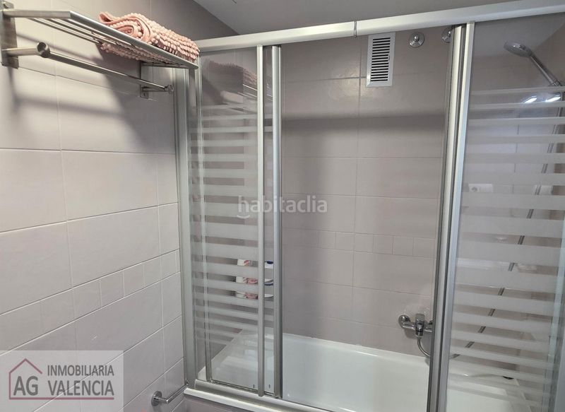 Foto f1be2982-010d-41e8-b31a-e6b29d48b20e. Pis amb aparcament piscina a Platja de la Pobla de Farnals Pobla de Farnals (la)