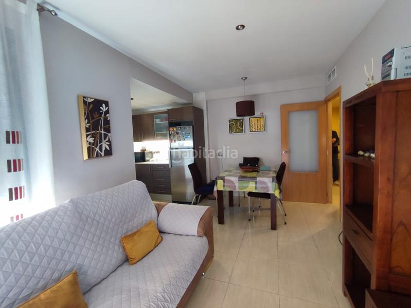 Foto 23331ae7-a345-40d5-bdaa-45da7631deb7. Piso  seminuevo con ascensor en zona centro en Vinaròs