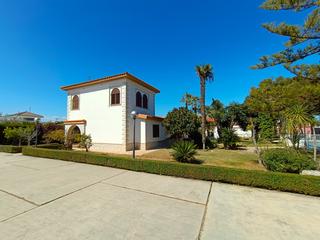 Xalet  Carrer de laladroc. Exclusivo chalet en boberals al lado del mar