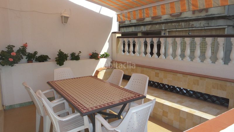 Foto dfa2e21c-4146-4c02-9a6b-b7099a8f655d. Casa amb calefacció a Casco Urbano Vinaròs