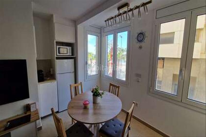 Foto 85c6893d-2f5a-4646-b7e8-6c3faba5516b. Casa adossada amb calefacció a Casco Urbano Vinaròs