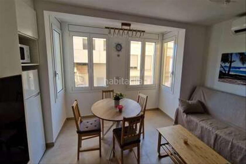 Foto eed21df9-b74b-405f-9b6e-6edb050bf2a1. Casa adossada amb calefacció a Casco Urbano Vinaròs