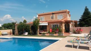 Chalet  Urbanización vistabella e. Chalet suelo urbano cerca del pueblo