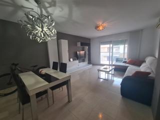 Appartement  Carrer de pilar la comare. Bonito piso para entrar a vivir con parking y trastero
