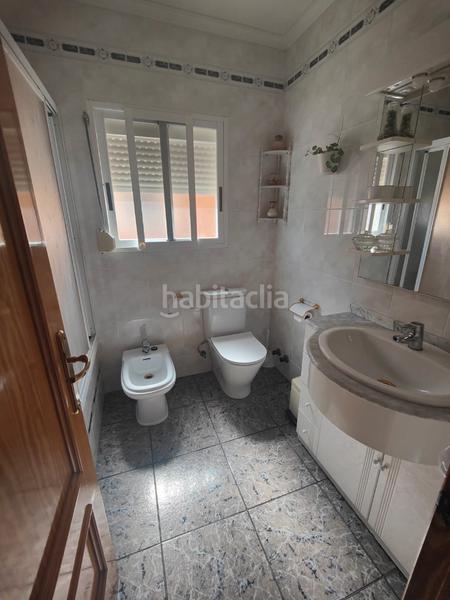 Foto 9ac8986d-5716-4e4b-b68a-53b99e89a31d. Casa aparellada amb calefacció aparcament a Les Salines Vinaròs