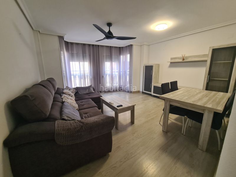 Foto c2e66d18-8bd3-4426-9bce-c1cf6f46e9bb. Pis amb calefacció a Casco Urbano Vinaròs