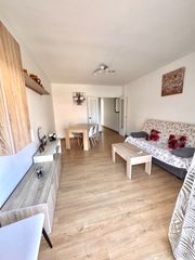 Appartamento  Carrer de sant blai. Piso para entrar a vivir