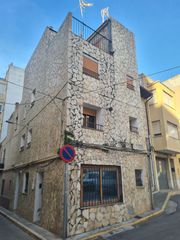 Semi detached house  Carrer de sant sebastià. Casa a 20m del paseo maritimo
