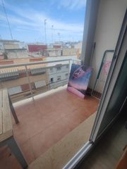 Pis  Carrer del bisbe lasala. Piso seminuevo con ascensor, terraza y plaza de parking opcional