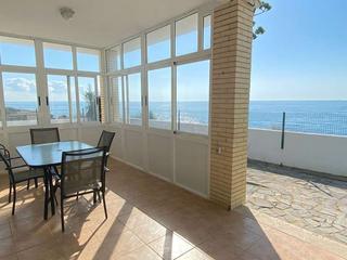 Chalet  Calle triador ll. Chalet en primera linea de playa, 3 dormitorios