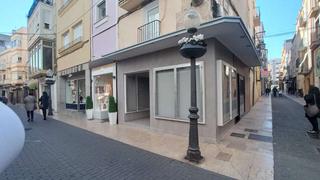 Lloguer Local Comercial a Casco Urbano. Local comercial en pleno centro