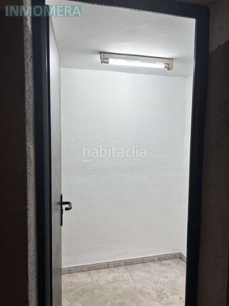 Foto 35c4a5db-a8b6-4ffe-b702-37d0b8934b5e. Nau industrial a Centro Comercial - Capsades - Hospital Vinaròs