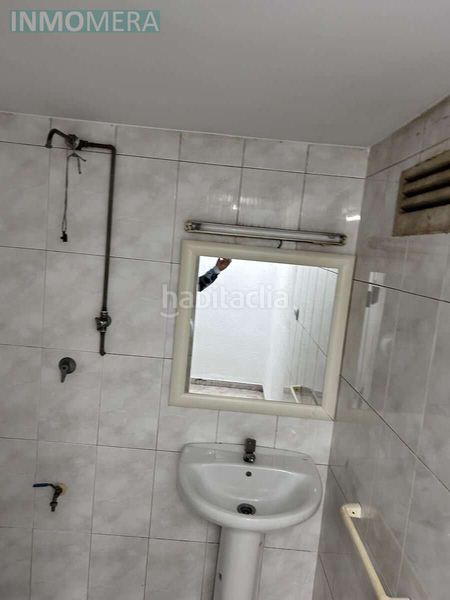 Foto 4a259131-87e9-48a6-ac71-349a5049933f. Nau industrial a Centro Comercial - Capsades - Hospital Vinaròs