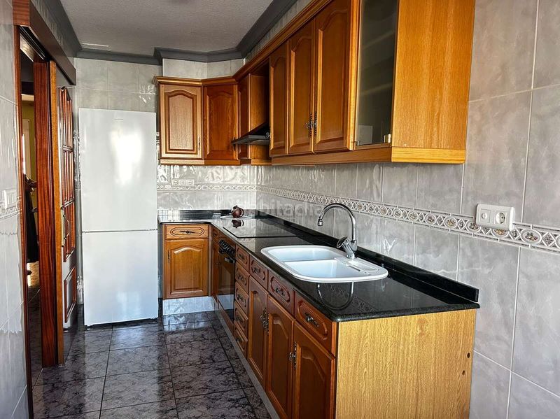 Foto 09d75259-3ffa-4629-9633-7b278ee8ca07. Casa amb calefacció aparcament a Casco Urbano Vinaròs