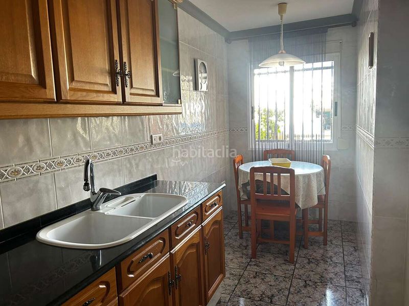 Foto ace92bb8-5a30-40ef-8afc-b73a9c8b9b8b. Casa amb calefacció aparcament a Casco Urbano Vinaròs