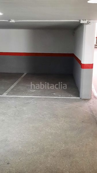 Foto c4f032ca-9f06-40c0-b3f7-45dd50783c76. Aparcament cotxe a Casco Urbano Vinaròs
