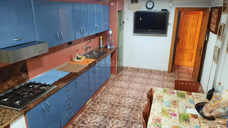 Foto c1a4894b-d2b6-4e67-b6a6-a30d3204535d. Casa adossada amb calefacció aparcament piscina a Vinaròs