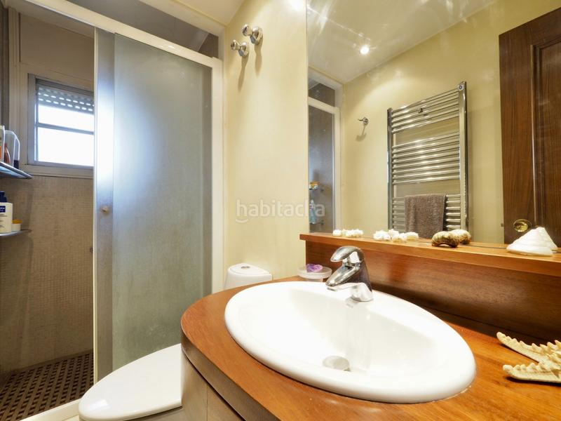 Foto 141ab266-292e-4918-8a52-a6c83f5e1273. Ático àtico en el centro en Creu de la Mà Figueres