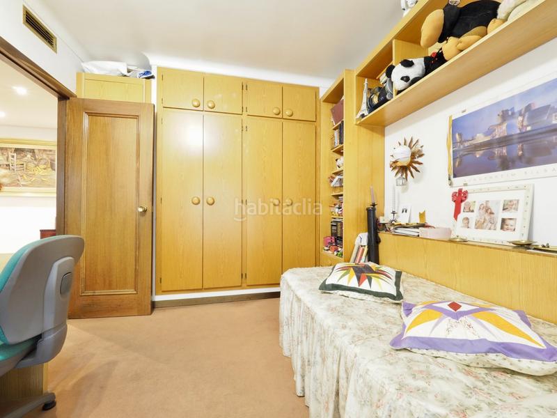 Foto 48a31bc8-4c2f-424b-85dc-35a89d727a08. Ático àtico en el centro en Creu de la Mà Figueres