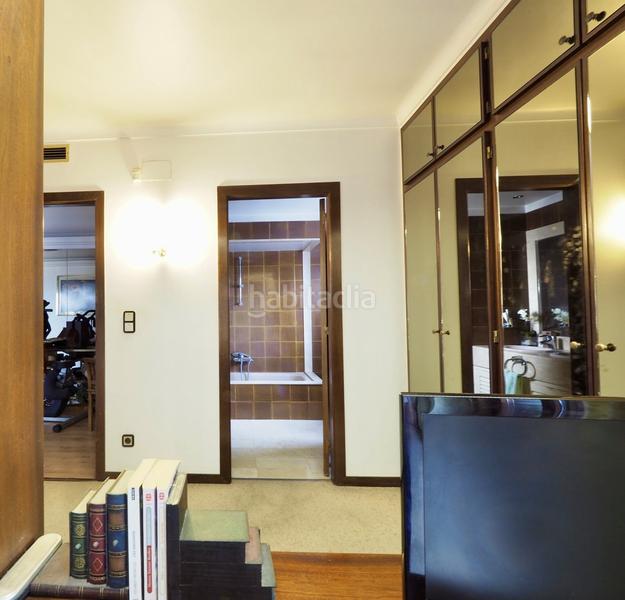 Foto bcfed90d-2d26-4787-ad82-5bde16c4a30b. Ático àtico en el centro en Creu de la Mà Figueres