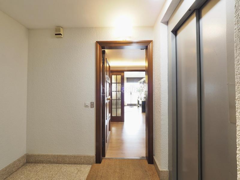 Foto c326560f-7891-47bf-b73c-06ccf5436deb. Ático àtico en el centro en Creu de la Mà Figueres