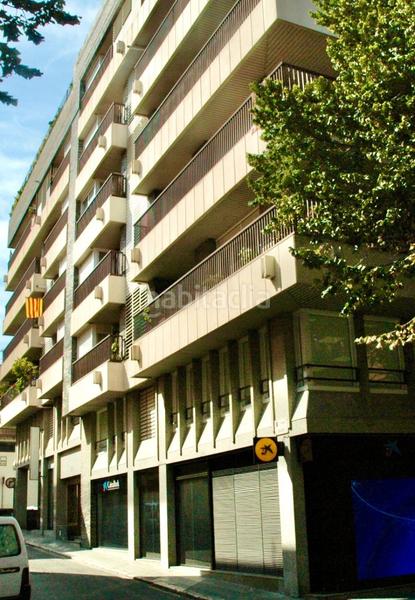 Foto cd592dd8-ee2c-434a-95a9-f58ec85e5958. Ático àtico en el centro en Creu de la Mà Figueres