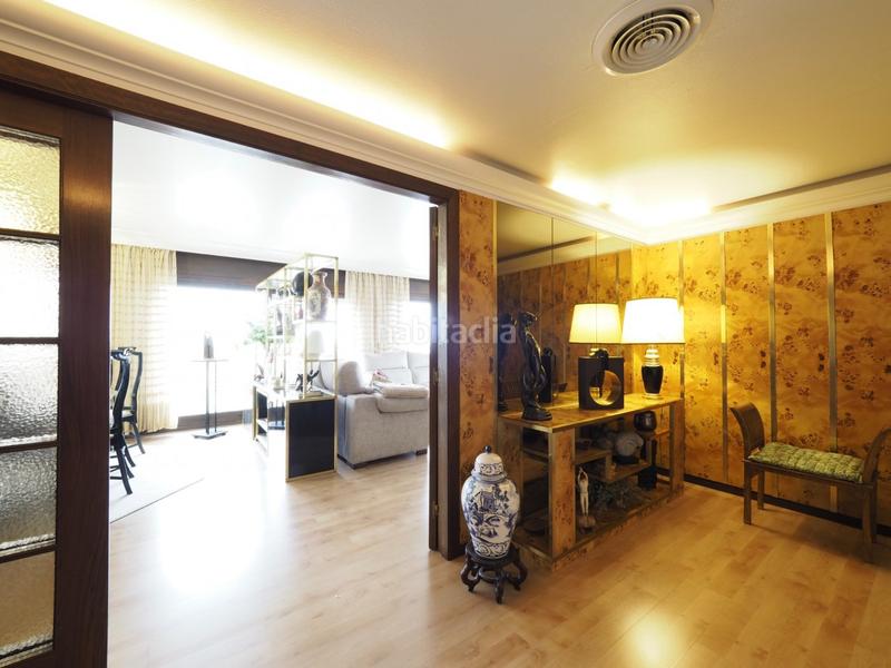 Foto ed29d065-06a9-480b-904e-7fe97e926aef. Ático àtico en el centro en Creu de la Mà Figueres