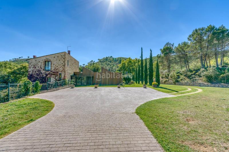 Foto 03fcd63c-261a-4757-b3d4-1f2abf241c45. Casale con riscaldamento parcheggio piscina in Boadella i les Escaules