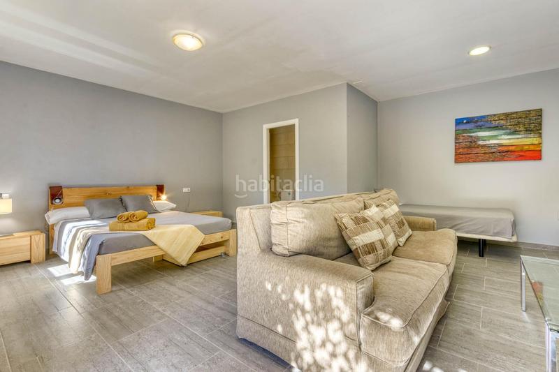 Foto 928ade67-0ea9-4e09-904b-0388920f2810. Casale con riscaldamento parcheggio piscina in Boadella i les Escaules