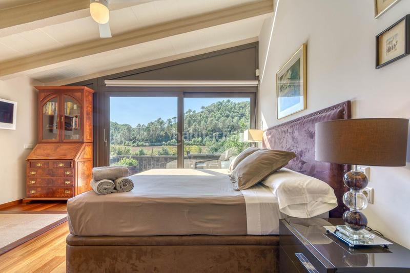 Foto c8b181bf-48bd-4f40-a0dc-134c33ba80fb. Casale con riscaldamento parcheggio piscina in Boadella i les Escaules