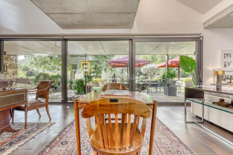 Foto f82c53e5-b2c5-4388-94d8-02fdde9e2c7f. Casale con riscaldamento parcheggio piscina in Boadella i les Escaules