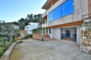 Casa a Matadepera. Moderna casa en venta en matadepera