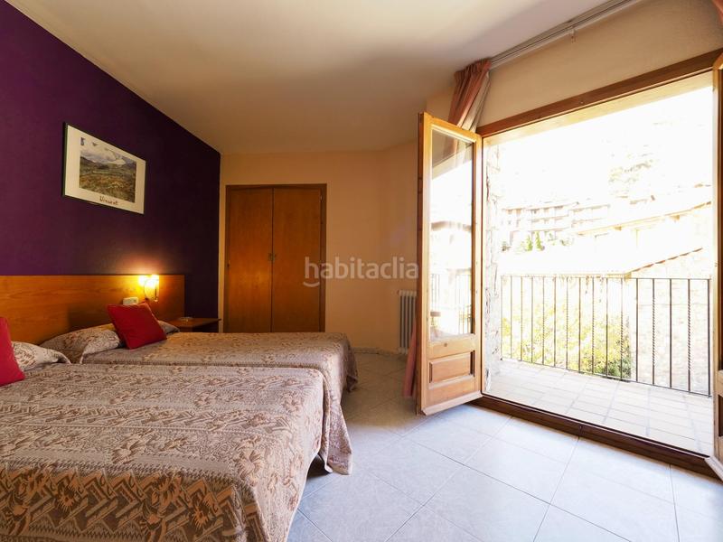 Foto 20fff923-e5cd-4eb0-8270-f1a65e00af49. Edificio  hotelero , girona en Setcases